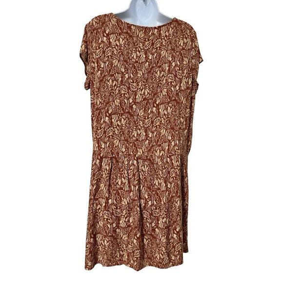 Garnet Hill Floral Knee Length Shift Dress Size M Red Cottage Prairie Pockets - Picture 2 of 8